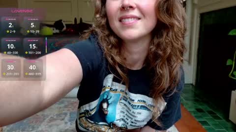 Snapshot of wutangwendy chatting on May 28, 2026, 9:45 pm wutangwendy online show from May 28, 2026, 9:45 pm