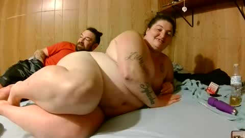 Snapshot of wvcouple6485 chatting on May 2, 2026, 3:44 am WV Couple online show from May 2, 2026, 3:44 am