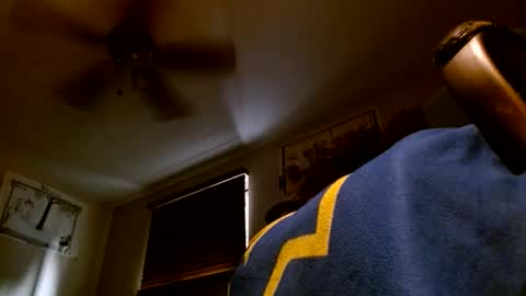 Snapshot of wvuguy1986 chatting on December 1, 2025, 7:52 pm wvuguy1986 online show from December 1, 2025, 7:52 pm