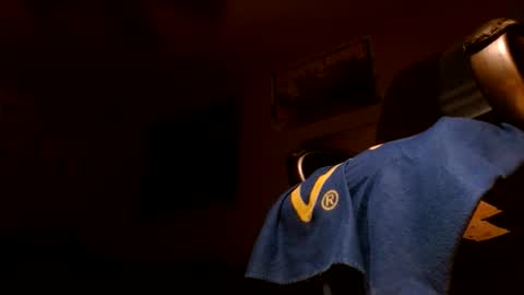 Snapshot of wvuguy1986 chatting on December 19, 2025, 11:50 am wvuguy1986 online show from December 19, 2025, 11:50 am