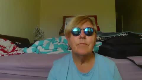 Snapshot of wwwwio chatting on September 20, 2025, 12:00 am wwwwio online show from September 20, 2025, 12:00 am