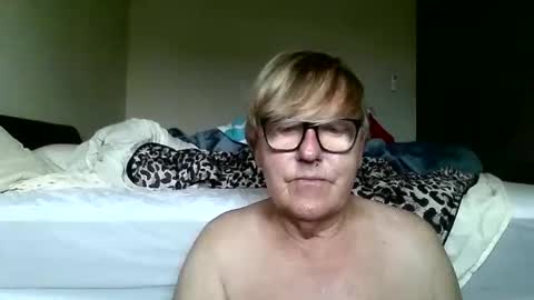 Snapshot of wwwwio chatting on March 16, 2026, 12:06 am wwwwio online show from March 16, 2026, 12:06 am