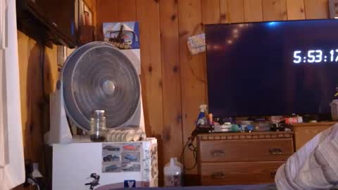 Snapshot of x2kayx2 chatting on November 10, 2025, 11:53 am x2kayx2 online show from November 10, 2025, 11:53 am