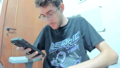 x4rthurtv online show from April 29, 2026, 5:41 pm