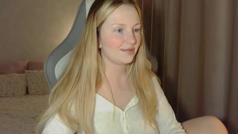 Snapshot of x__ivy_x chatting on April 9, 2026, 5:07 pm eva online show from April 9, 2026, 5:07 pm