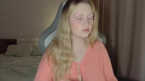 Snapshot of x__ivy_x chatting on April 25, 2026, 5:10 pm eva online show from April 25, 2026, 5:10 pm