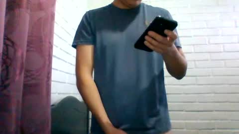x_andrescam online show from July 23, 2026, 11:57 pm