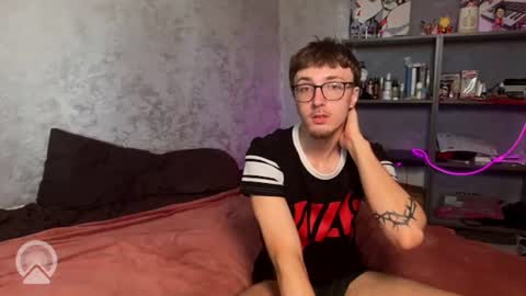 Philipp and Este online show from July 16, 2026, 8:31 am