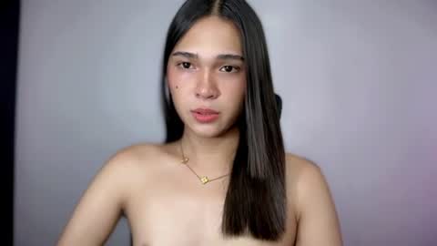 Snapshot of xairah_doux chatting on July 5, 2026, 5:36 am xairah_doux online show from July 5, 2026, 5:36 am