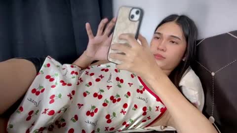 Snapshot of xairah_doux chatting on July 8, 2026, 1:54 am xairah_doux online show from July 8, 2026, 1:54 am