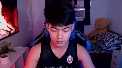 Prince Aldrian  online show from February 19, 2025, 1:51 am