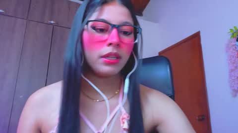 XALLYSONX online show from February 12, 2026, 11:38 am