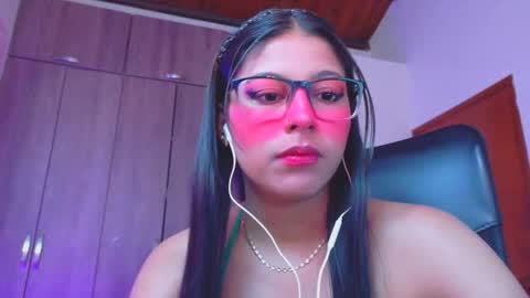 XALLYSONX online show from March 4, 2026, 11:49 am