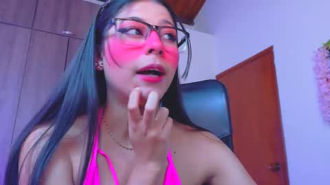 XALLYSONX online show from March 8, 2026, 11:58 am