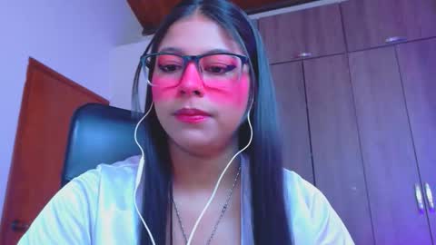 XALLYSONX online show from March 16, 2026, 11:47 am