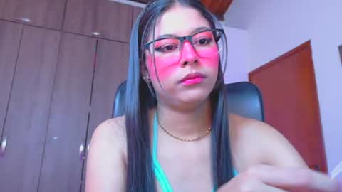 XALLYSONX online show from June 24, 2026, 11:53 am