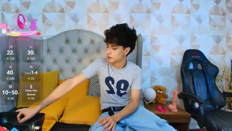 xam_collen online show from October 21, 2025, 2:40 pm