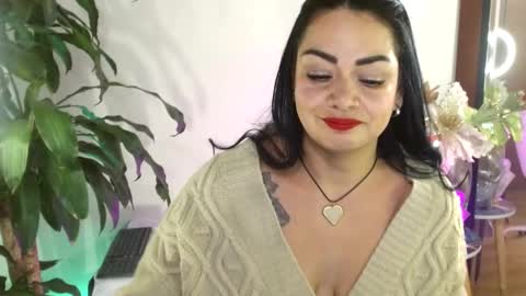 XAMARA1124 online show from February 17, 2025, 1:58 am