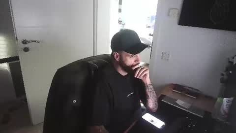 Snapshot of xamrelgneal chatting on July 24, 2026, 6:06 pm xamrelgneal online show from July 24, 2026, 6:06 pm
