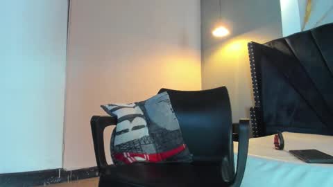 XANDER online show from January 10, 2026, 7:59 pm