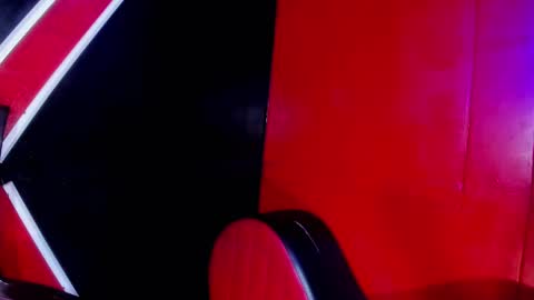 xander_taylor_ online show from May 27, 2026, 4:09 am
