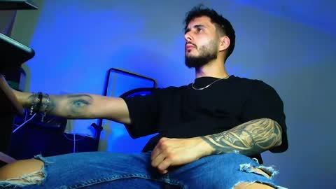 XanderCageX online show from April 28, 2026, 10:04 pm