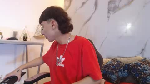 xandergrey8 online show from March 23, 2026, 7:18 pm