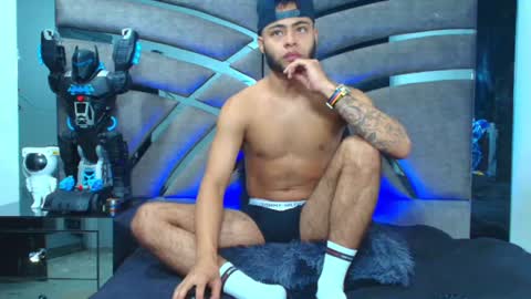 Xanderstone online show from June 23, 2026, 7:28 am