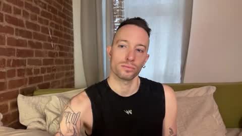 Snapshot of xanderxnyc chatting on December 15, 2025, 8:13 pm xanderxnyc online show from December 15, 2025, 8:13 pm