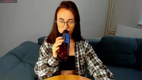 Snapshot of xapka_lapka chatting on May 23, 2026, 8:07 am Alice online show from May 23, 2026, 8:07 am