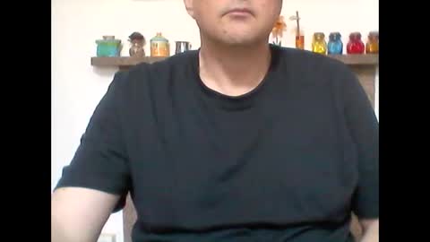 xaramanu online show from April 19, 2026, 8:13 am