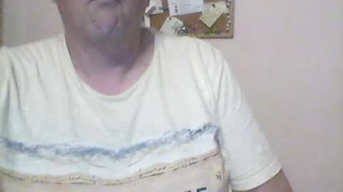 xaramanu online show from June 15, 2026, 9:17 pm