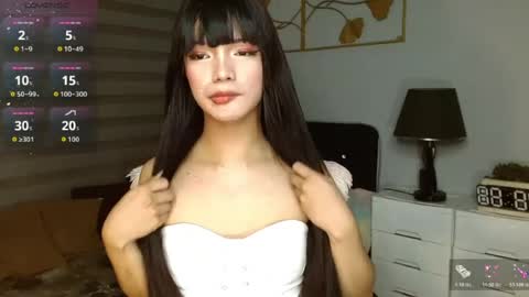Snapshot of xasian_dollx chatting on July 1, 2026, 7:43 am ELLA online show from July 1, 2026, 7:43 am