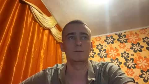 Snapshot of xayden_ chatting on July 10, 2026, 6:10 pm Vlad online show from July 10, 2026, 6:10 pm