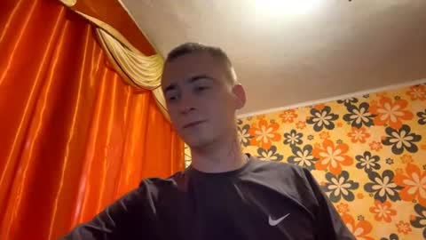 Snapshot of xayden_ chatting on July 14, 2026, 7:13 am Vlad online show from July 14, 2026, 7:13 am