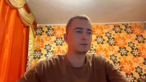 Snapshot of xayden_ chatting on July 24, 2026, 8:23 am Vlad online show from July 24, 2026, 8:23 am