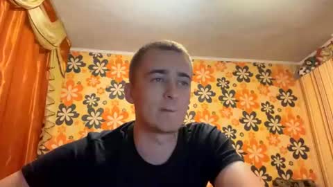 Snapshot of xayden_ chatting on July 27, 2026, 6:04 pm Vlad online show from July 27, 2026, 6:04 pm