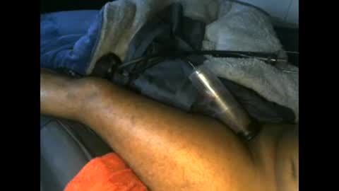 Snapshot of xbigtymerx chatting on January 17, 2025, 6:02 pm Toke online show from January 17, 2025, 6:02 pm