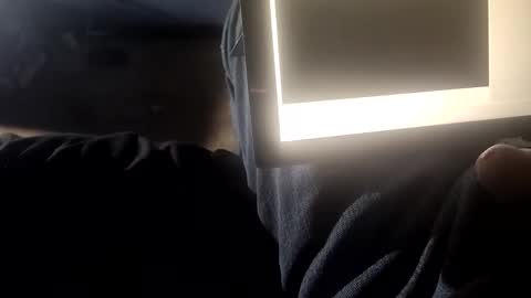 xcfqyiauondf online show from December 16, 2025, 3:00 am