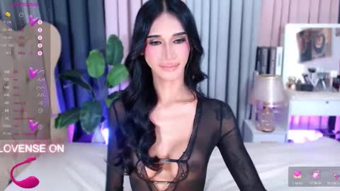 Snapshot of xclassyanisha chatting on November 10, 2025, 1:32 pm I LOVEE TO TRAVEL AROUND THE WORLD online show from November 10, 2025, 1:32 pm