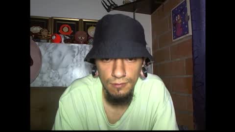 Snapshot of xdantex19 chatting on February 13, 2026, 2:35 pm xdantex19 online show from February 13, 2026, 2:35 pm