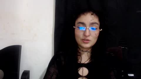 Snapshot of xdulce_maria1 chatting on May 20, 2026, 2:23 pm xdulce_maria1 online show from May 20, 2026, 2:23 pm