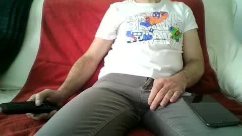 Snapshot of xeson47 chatting on June 12, 2026, 11:09 am xeson47 online show from June 12, 2026, 11:09 am
