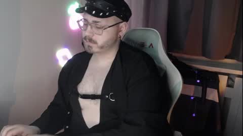 Snapshot of xfabian_love chatting on October 24, 2025, 6:59 pm F A B I A N online show from October 24, 2025, 6:59 pm