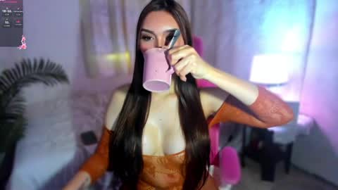 Snapshot of xgirlonfirex chatting on April 22, 2026, 7:33 am preciousxoxo online show from April 22, 2026, 7:33 am