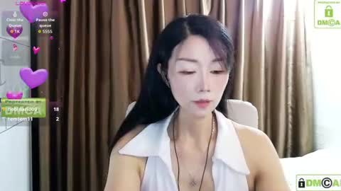 xiao_yue_ online show from May 30, 2026, 5:26 am