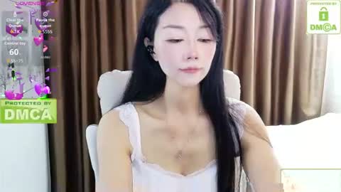 xiao_yue_ online show from June 7, 2026, 4:38 am