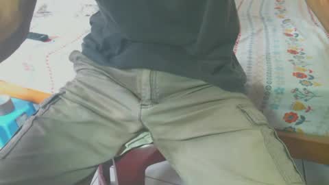 xiaoye_x online show from August 1, 2026, 9:41 am