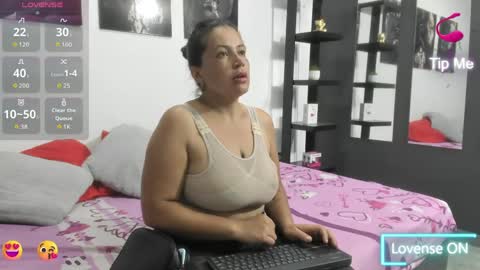 Ximena Rossi online show from May 23, 2026, 12:20 pm