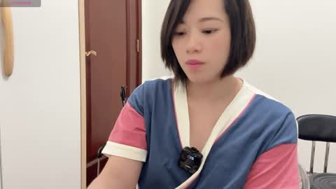 xinbao799322 online show from July 28, 2026, 3:32 pm
